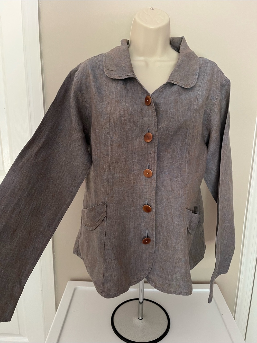 Flax Women's Slate Gray Button-Front linen Jacket